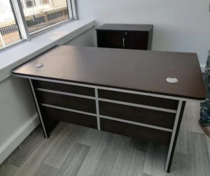 Bureau Ergonomique avec Rangement